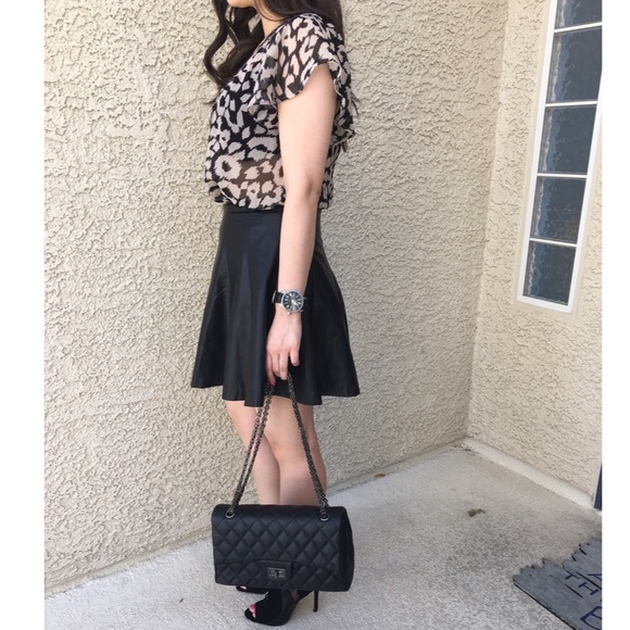 Express Top. - Picture 3 of 3