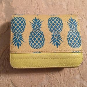 Pineapple wallet by Buxton