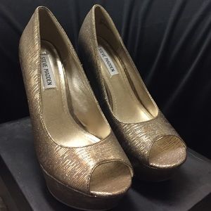 Steve Madden gold wedges, size 8.5