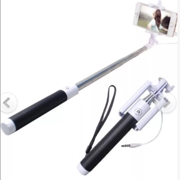 Selfie stick with remote shutter