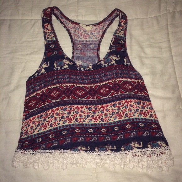 PacSun crop top