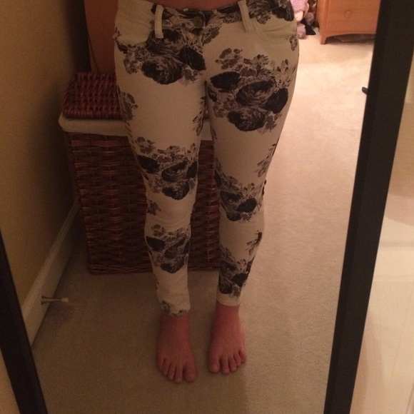 jeans - Picture 3 of 3