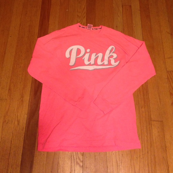 VS PINK long sleeve shirt