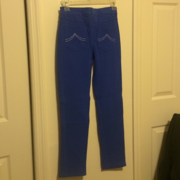 Pants - Picture 3 of 4