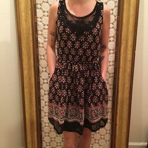 Black floral dress 🌷🌑 size m