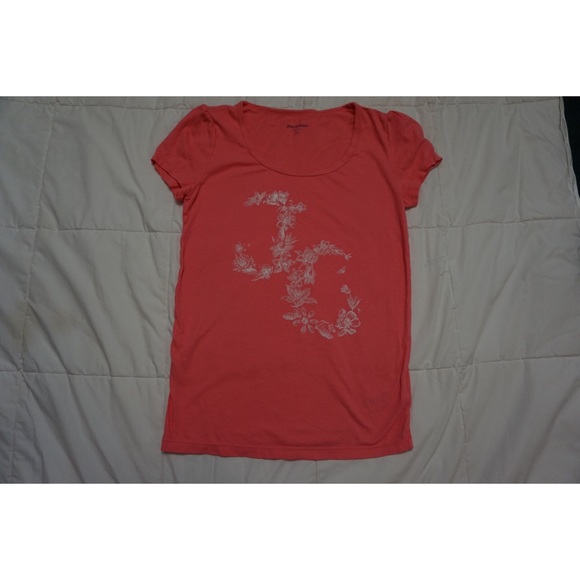 JUICY COUTURE T SHIRT SIZE SMALL