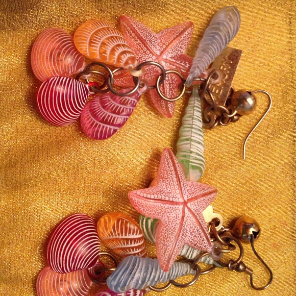 Star shells earrings - Picture 3 of 4
