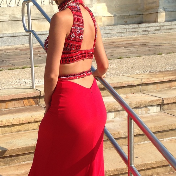 Evening dress ! Sherri hill size 2 - Picture 6 of 7