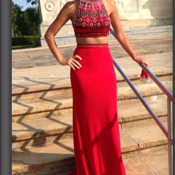 Evening dress ! Sherri hill size 2 - Picture 7 of 7