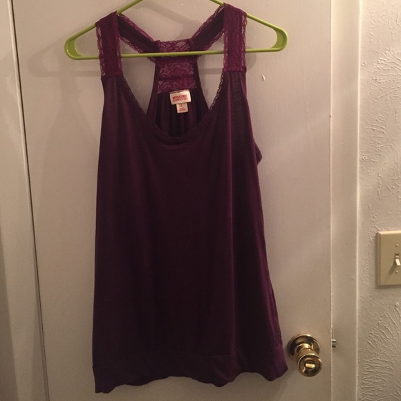 Racer back tank top!