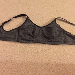 38c Victoria's Secret sports bra