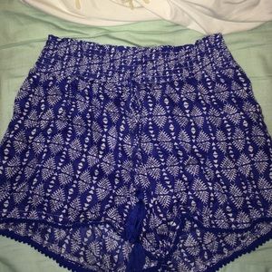 Cute blue and white flowy shorts