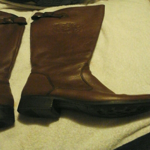 Boots - Picture 2 of 2