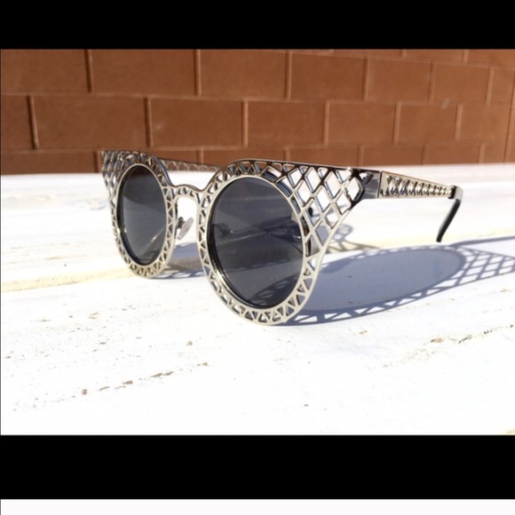 ⚡️FLASH SALE⚡️ Hollywood Sunglasses (New)