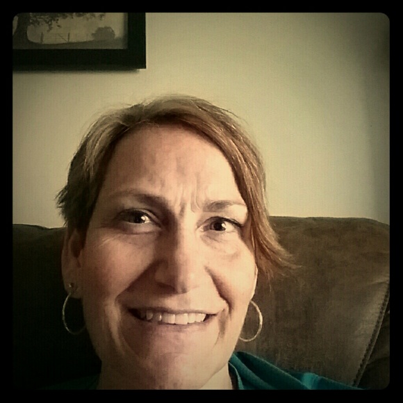 Meet your Posher, Sandy