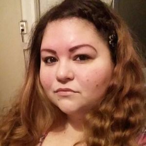 Meet your Posher, Alicia