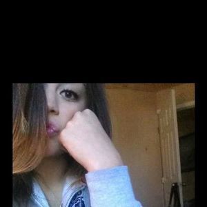 Meet your Posher, Alexandra
