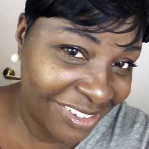 Meet your Posher, Odessia