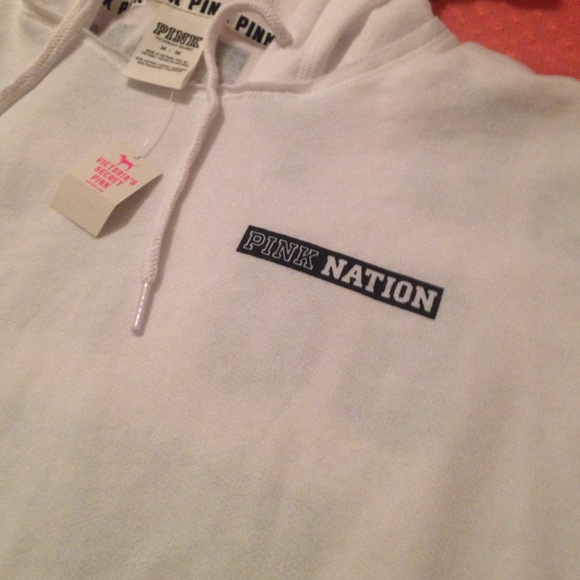 🆕🆕 VS PINK NATION HOODIE - Picture 4 of 4