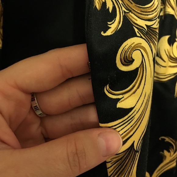 Classy blazer - Picture 3 of 4