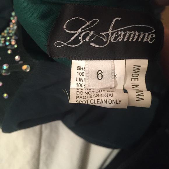 La Femme Prom Dress - Picture 4 of 4