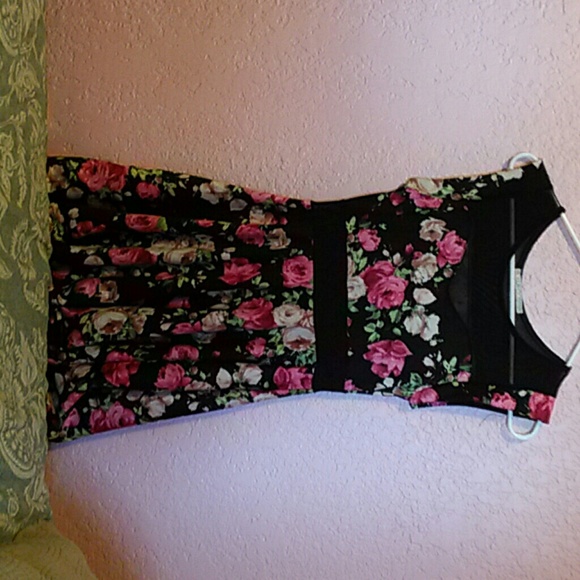 Super fun spring dress