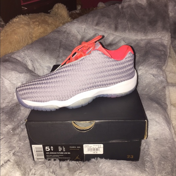 Air Jordan futures low