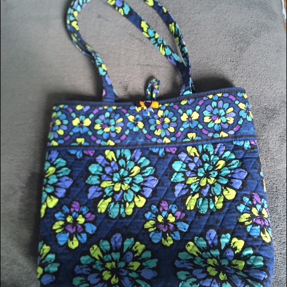 Vera Bradley tote