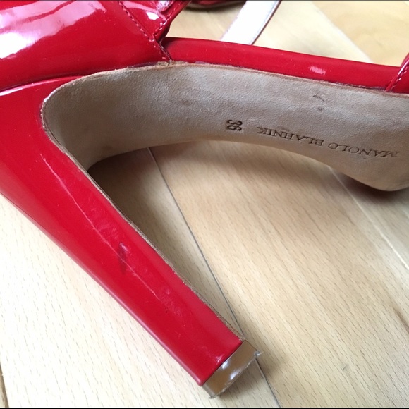 ❌SOLD❌ Manolo Blahnik Red Sandals - Picture 3 of 4