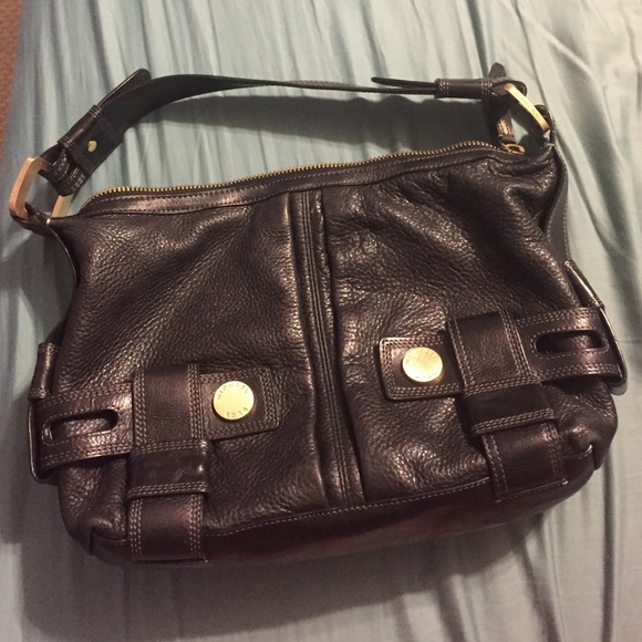 Micahel Kors leather purse