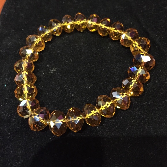 Handmade Gemstone Bracelet (Gold color)