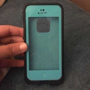 blue life proof case for iphone5