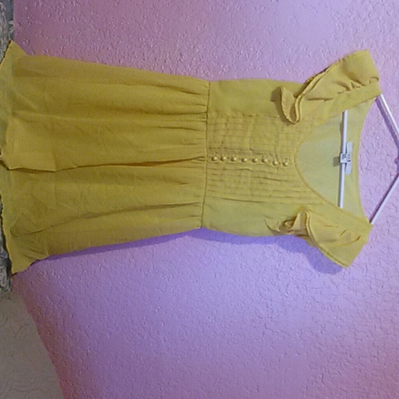 Yellow flowy dress