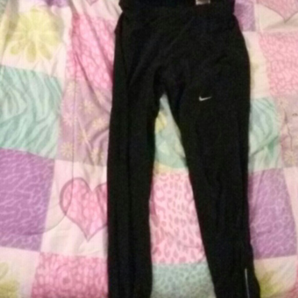 Nike stretch pants