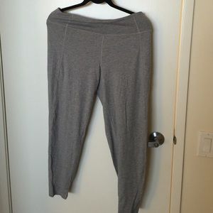 Lululemon capris