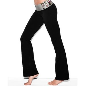 VS PINK Yoga Pants for Jen💕