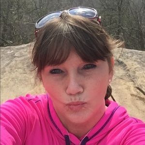 Meet your Posher, Johnnie