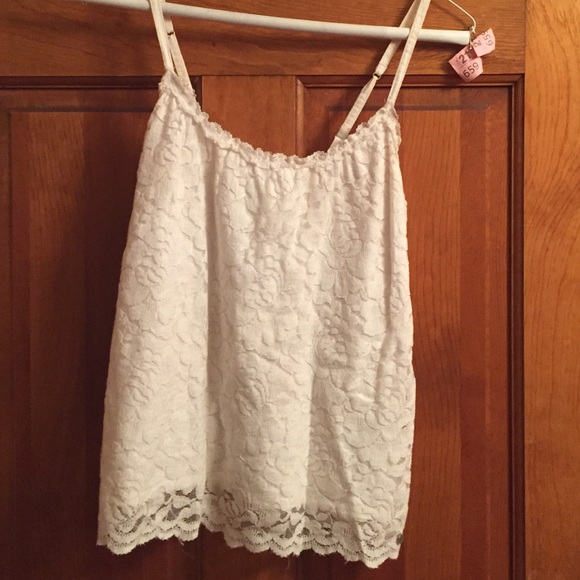 White lace tank top