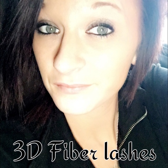 Make up!! - Picture 3 of 4