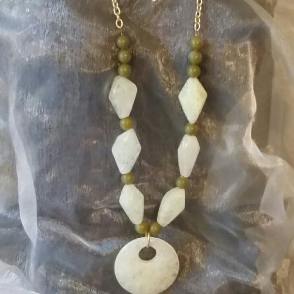 Necklace - Picture 1 of 1