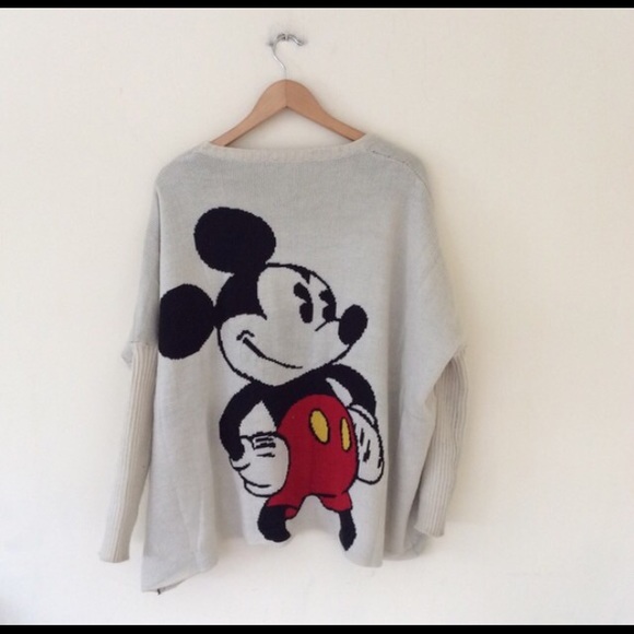 Mickey Mouse oversize sweater M/L - Picture 2 of 2