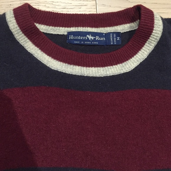 Hunters Run Vintage One pocket Sweater - Picture 2 of 4