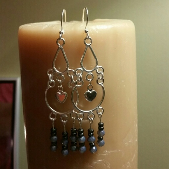 Earrings - Picture 1 of 1