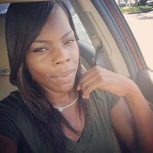 Meet your Posher, Michele