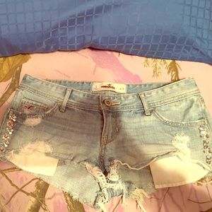 Hollister distressed shorts