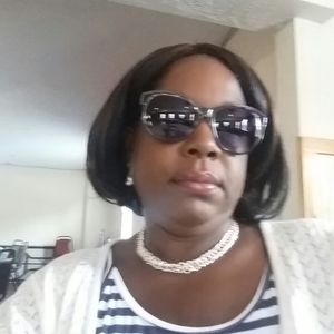 Meet your Posher, Yvette