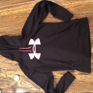 black under armor sweatshirt/hoodie