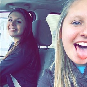 Meet your Posher, Madison