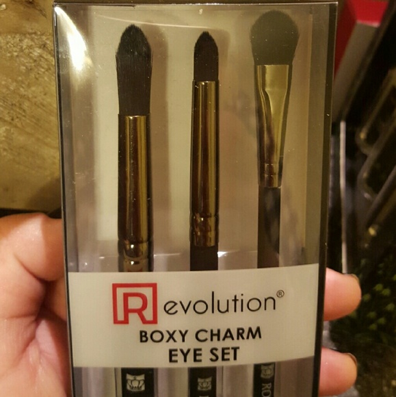 Royal and Langnickel brush set