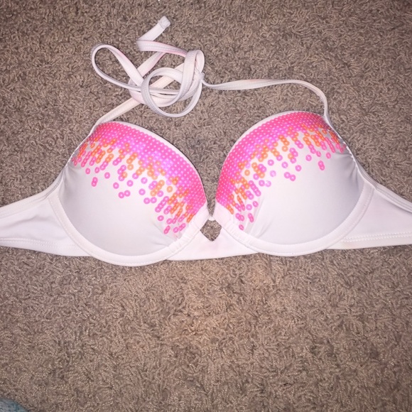 Bikini top